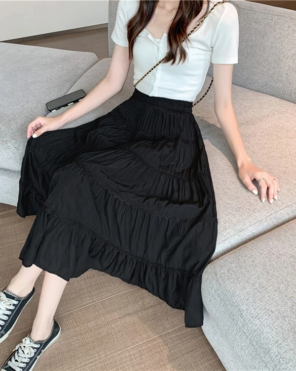 Black Flowy Long Skirt | Yeri - Red Velvet 6 Black Flowy Long Skirt | Yeri - Red Velvet - Image 4