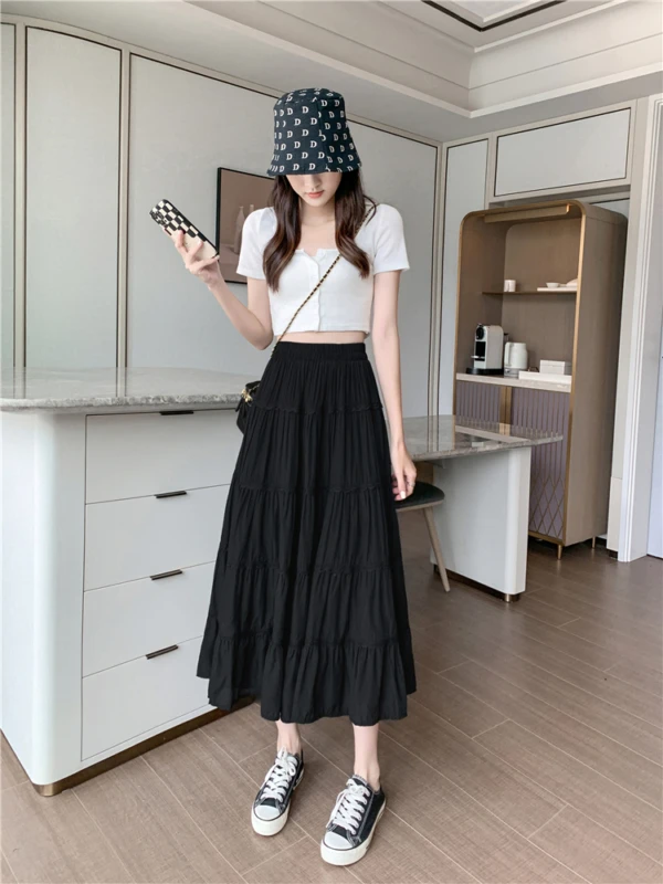 Black Flowy Long Skirt | Yeri - Red Velvet 3 Black Flowy Long Skirt | Yeri - Red Velvet