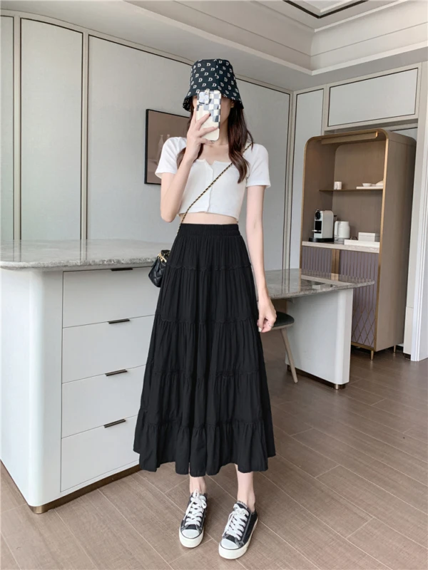 Black Flowy Long Skirt | Yeri - Red Velvet 4 Black Flowy Long Skirt | Yeri - Red Velvet - Image 2