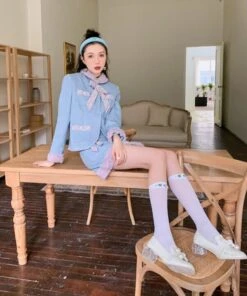 Blue Bowknot Woolen Skirt | Yuqi - (G)I-DLE -Amped Apparel Yuqi GI DLE Blue Bowknot Woolen Skirt 5 600x719 1