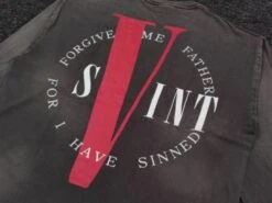 Grey "Love & Hvte" Sweatshirt | Yuta - NCT -Amped Apparel Yuta NCT Grey Love Hvte Sweatshirt 1 600x449 1